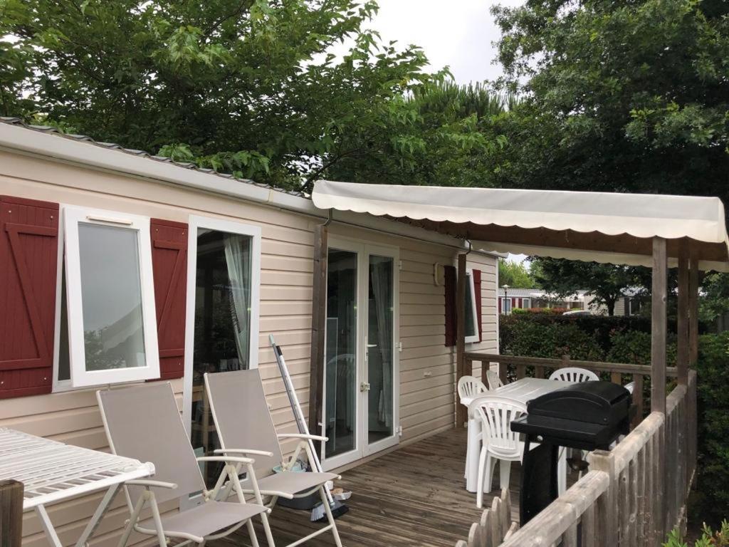 Mobil-Home Felix Ducournau Gastes Eksteriør billede